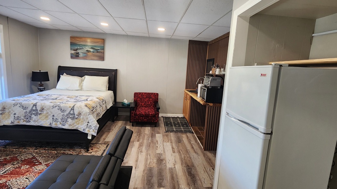 Photo of Bedroom in Schenectady