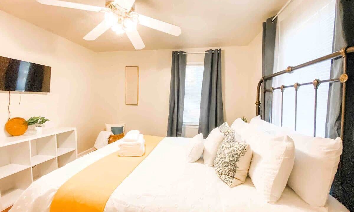 Photo of Bedroom in Griffin Heights