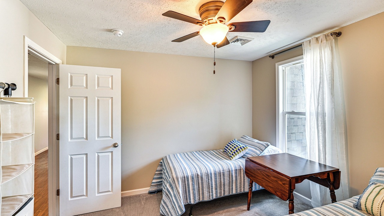 Photo of Bedroom in Culver