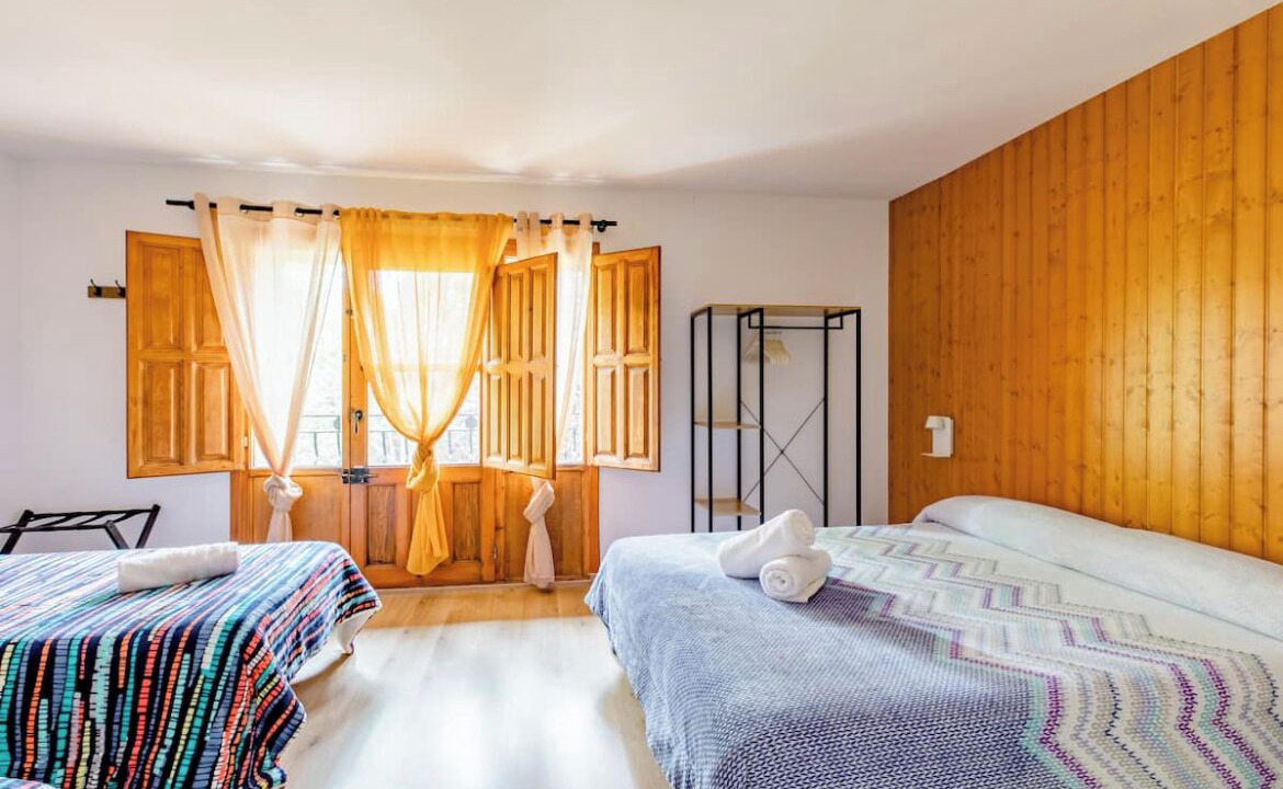 Photo of Bedroom in Oros Bajo