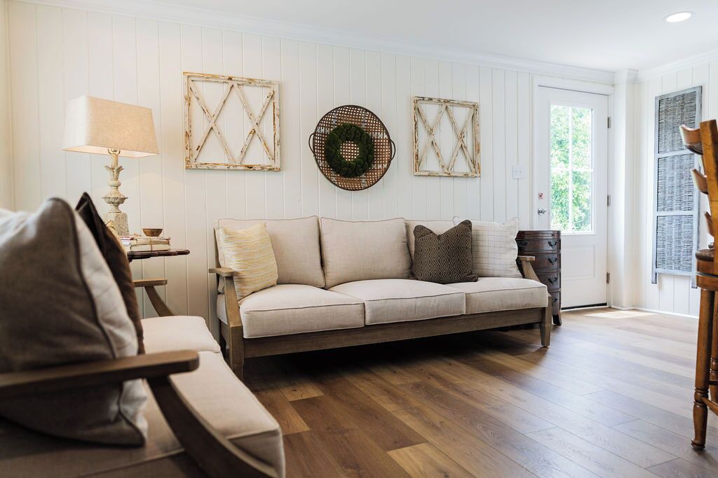 Photo of Livingroom in Lake Park