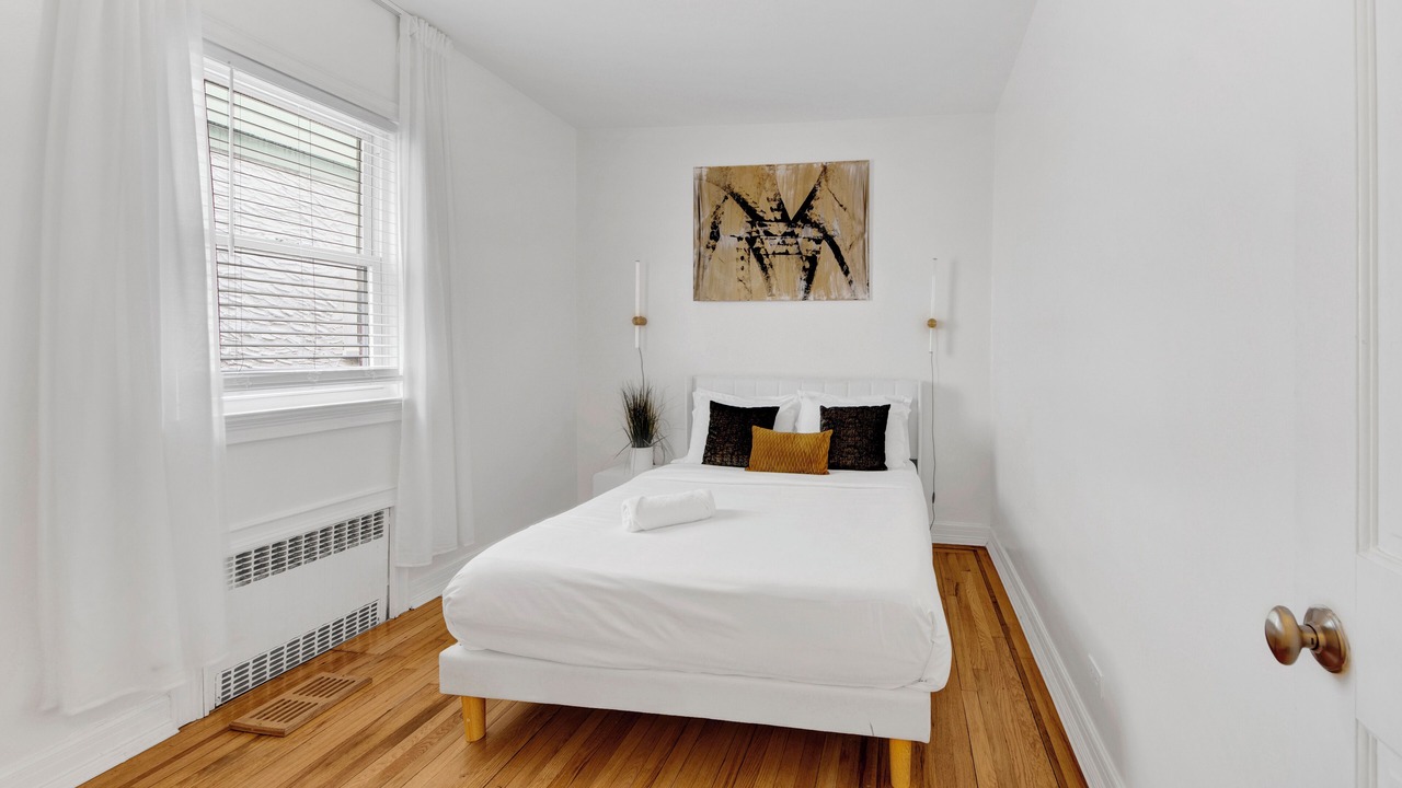 Photo of Bedroom in Southeast Yonkers