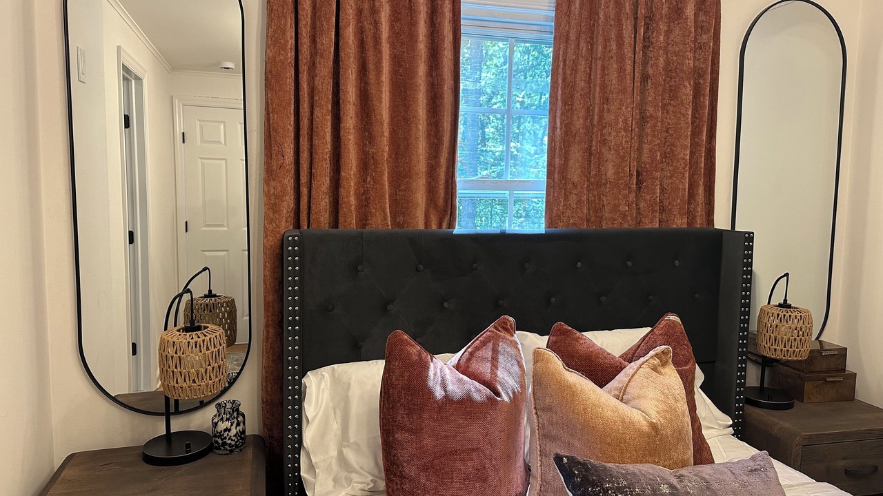 Photo of Bedroom in Stony Brook
