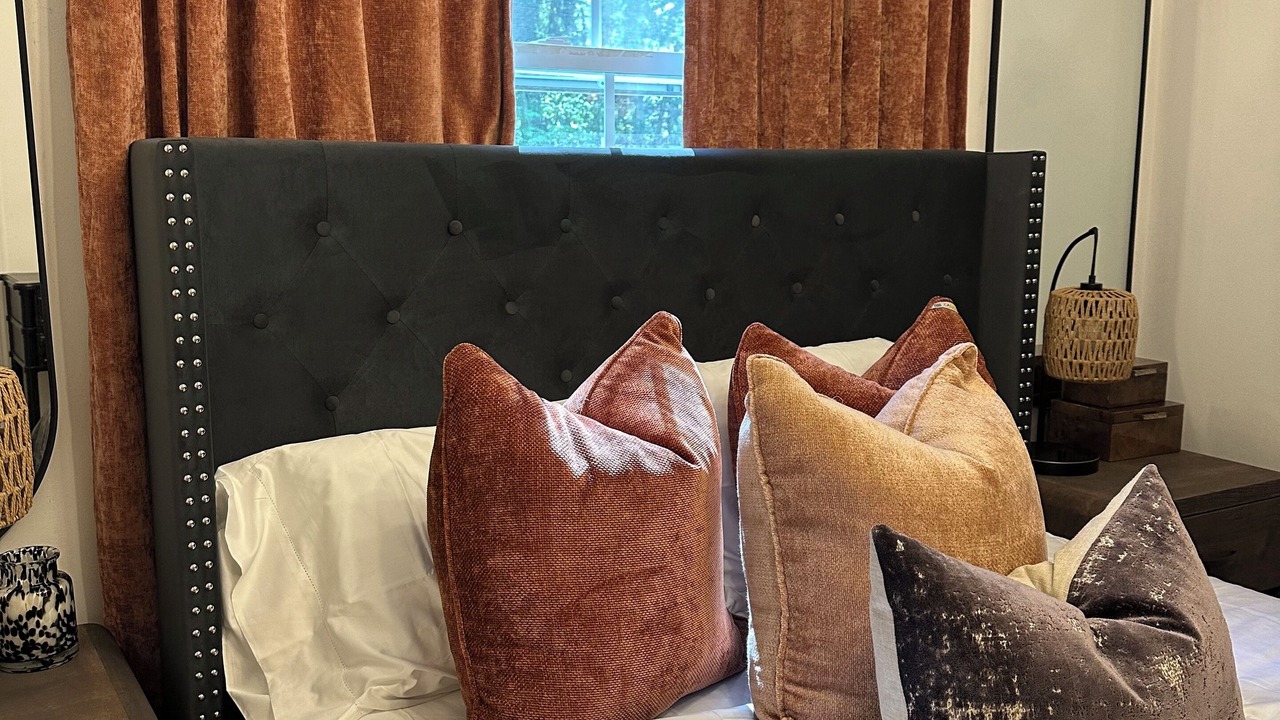 Photo of Bedroom in Stony Brook