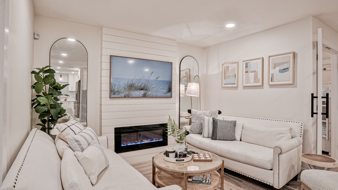 Photo of Livingroom in Painters Hill