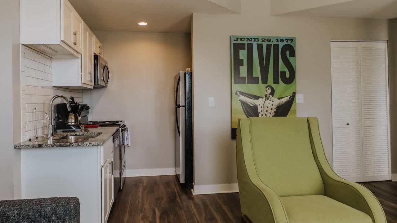 Photo of Bedroom in Chatham-Arch
