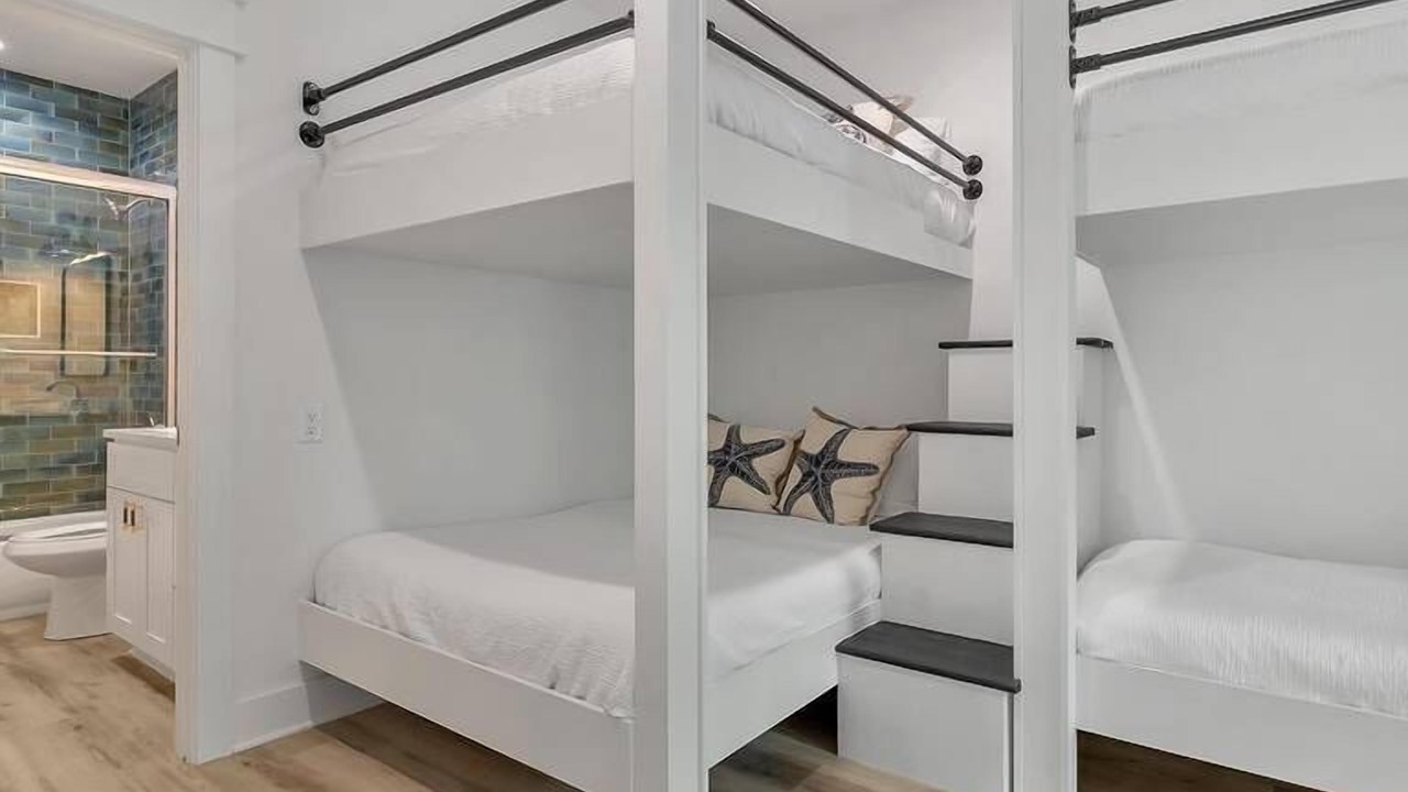 Photo of Bedroom in Treetop