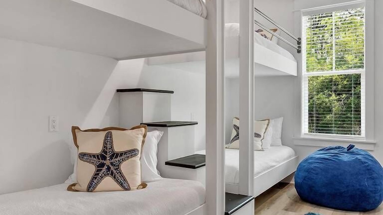 Photo of Bedroom in Treetop