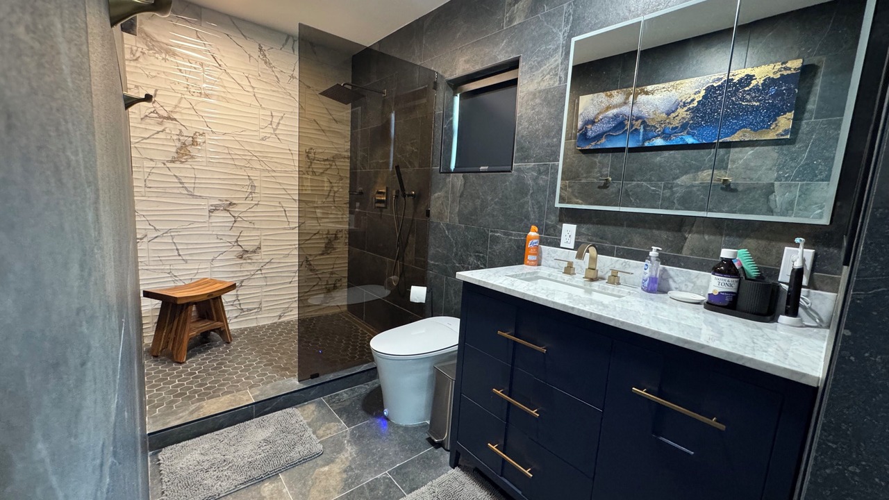 Photo of Bathroom in Miami Lakes