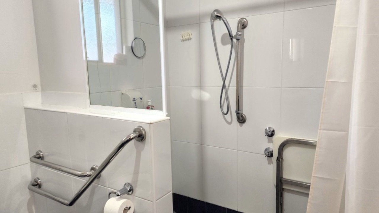 Photo of Bathroom in Sussex Inlet