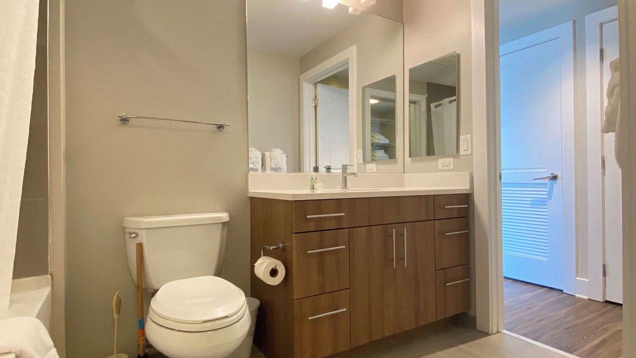 Photo of Bathroom in Aurora Highlands