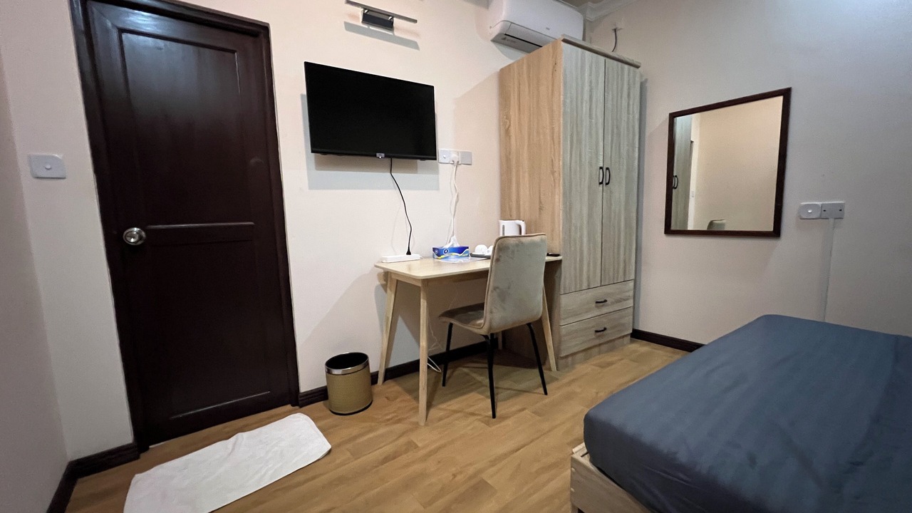 Photo of Bedroom in Dhangethi