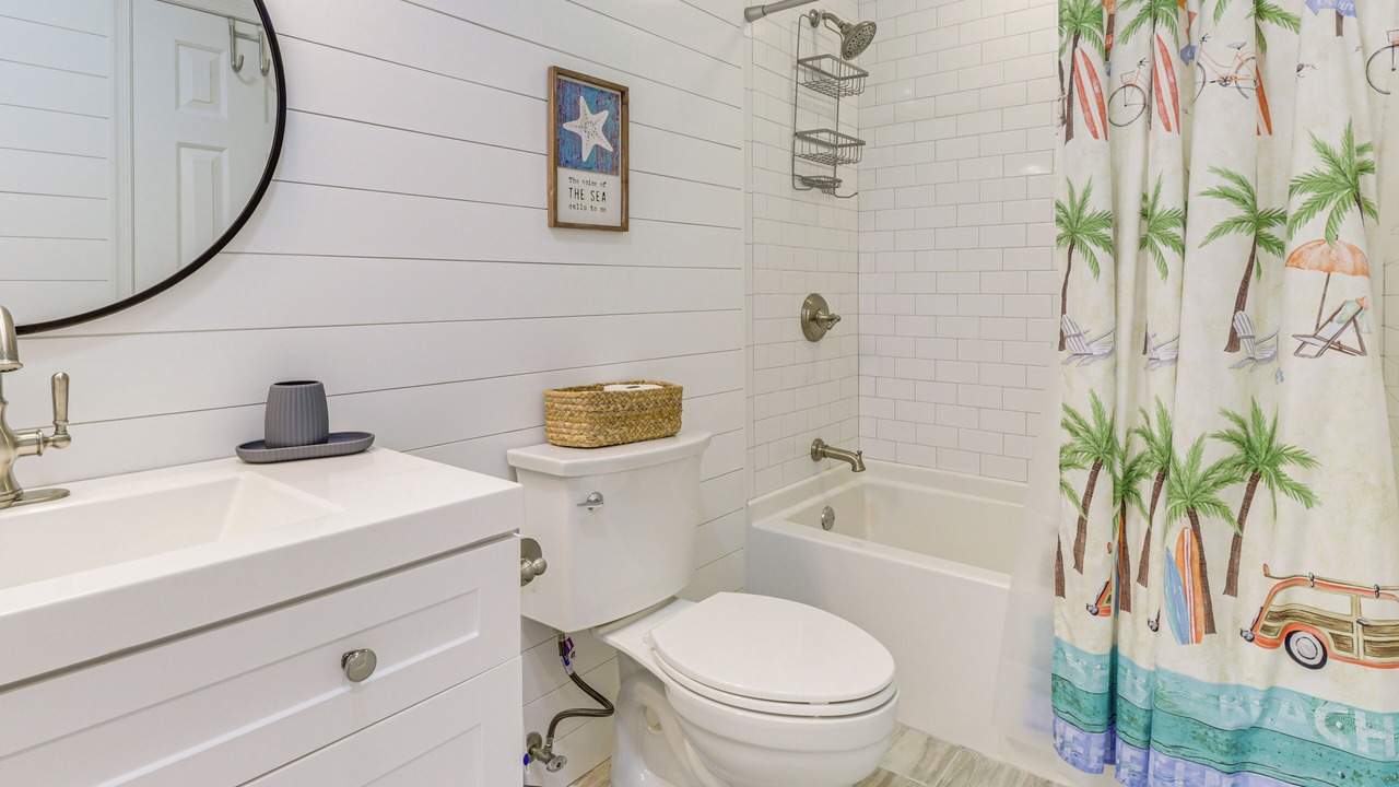 Photo of Bathroom in Deltaville