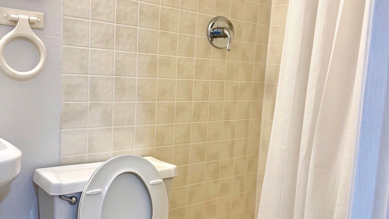 Photo of Bathroom in Lorton