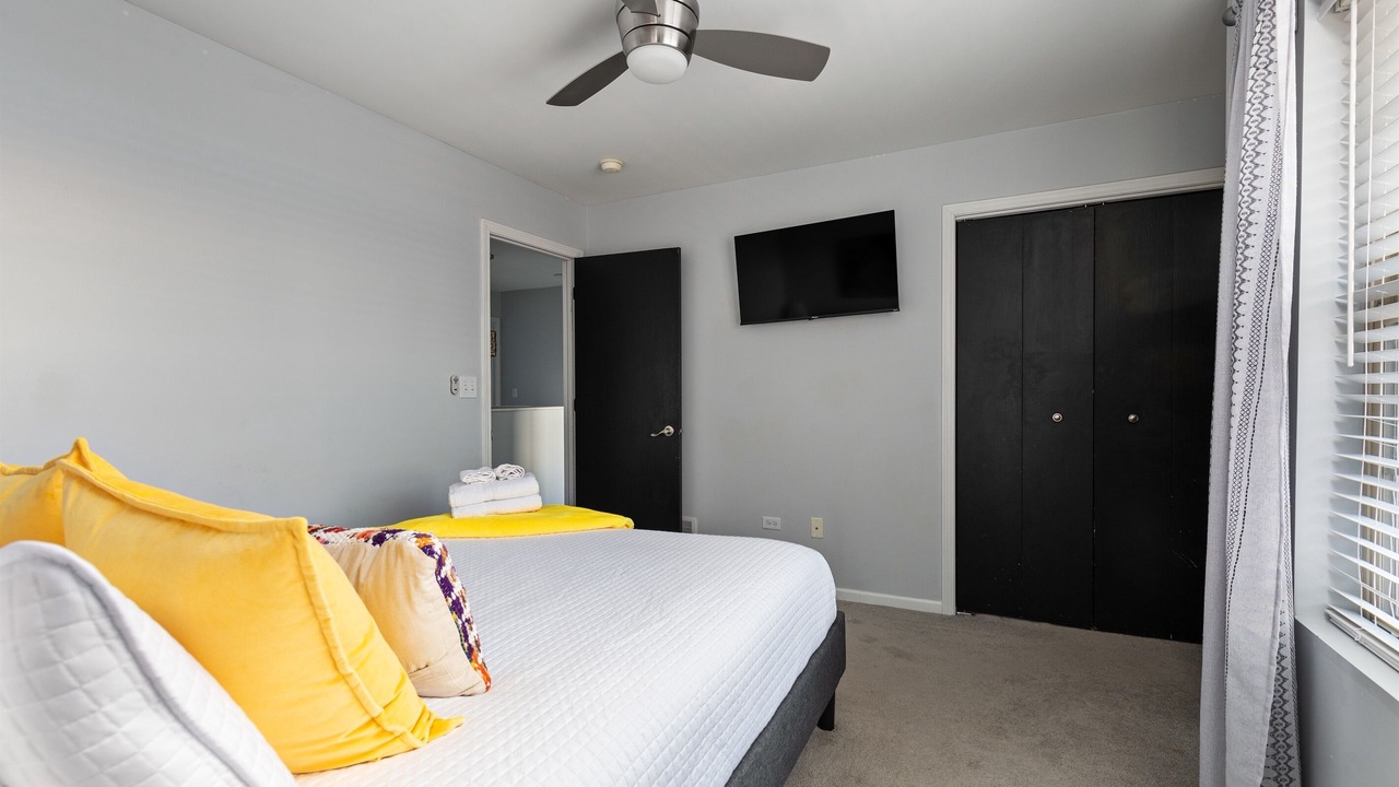 Photo of Bedroom in Michigan City