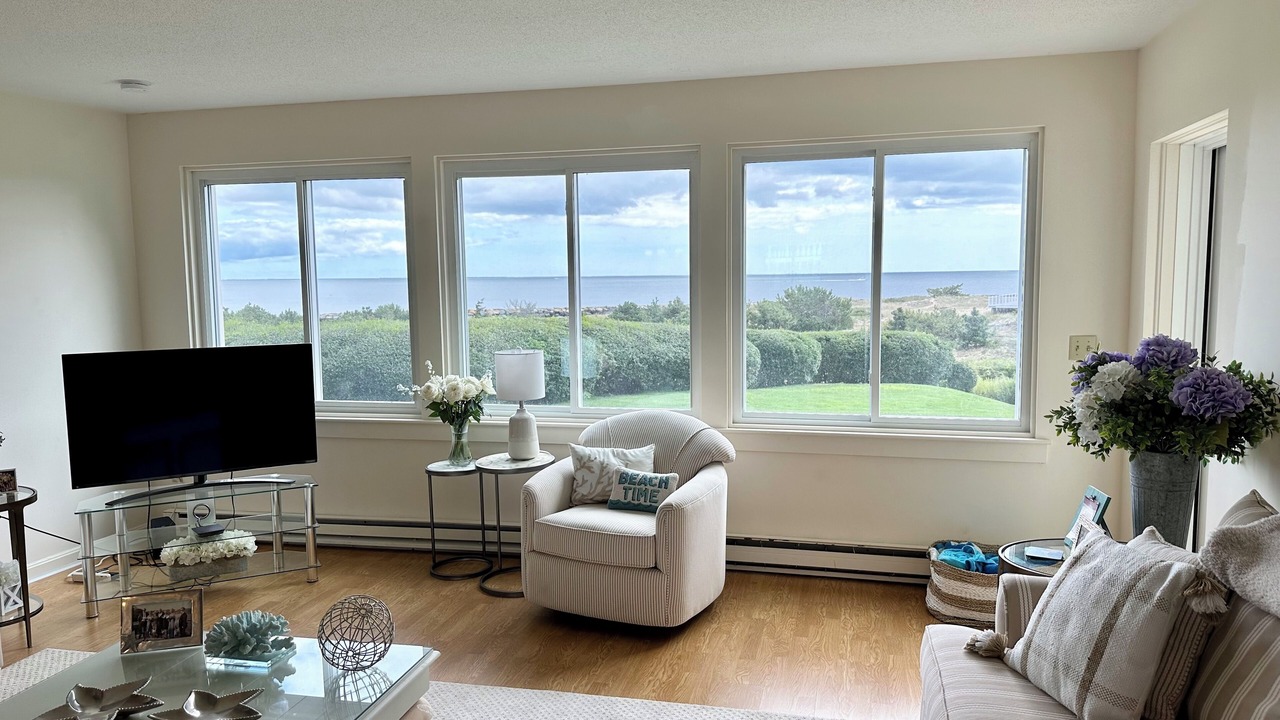 Photo of Livingroom in West Harwich