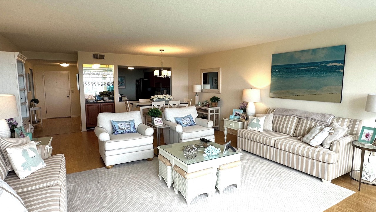 Photo of Livingroom in West Harwich
