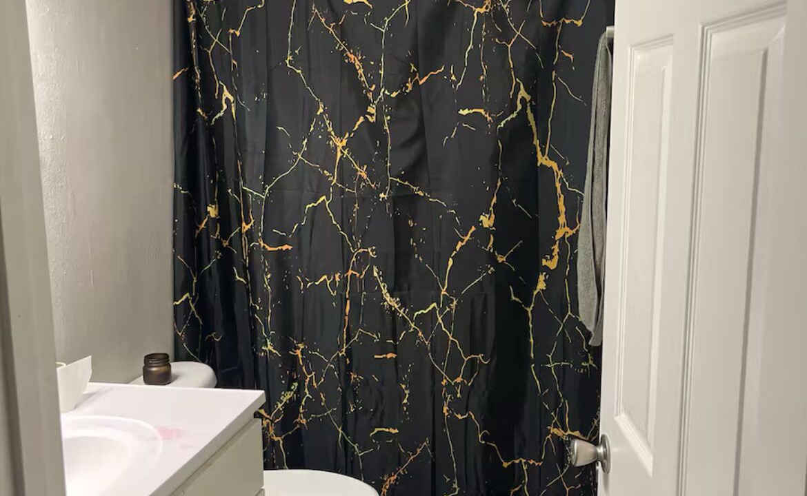 Photo of Bathroom in Laurel