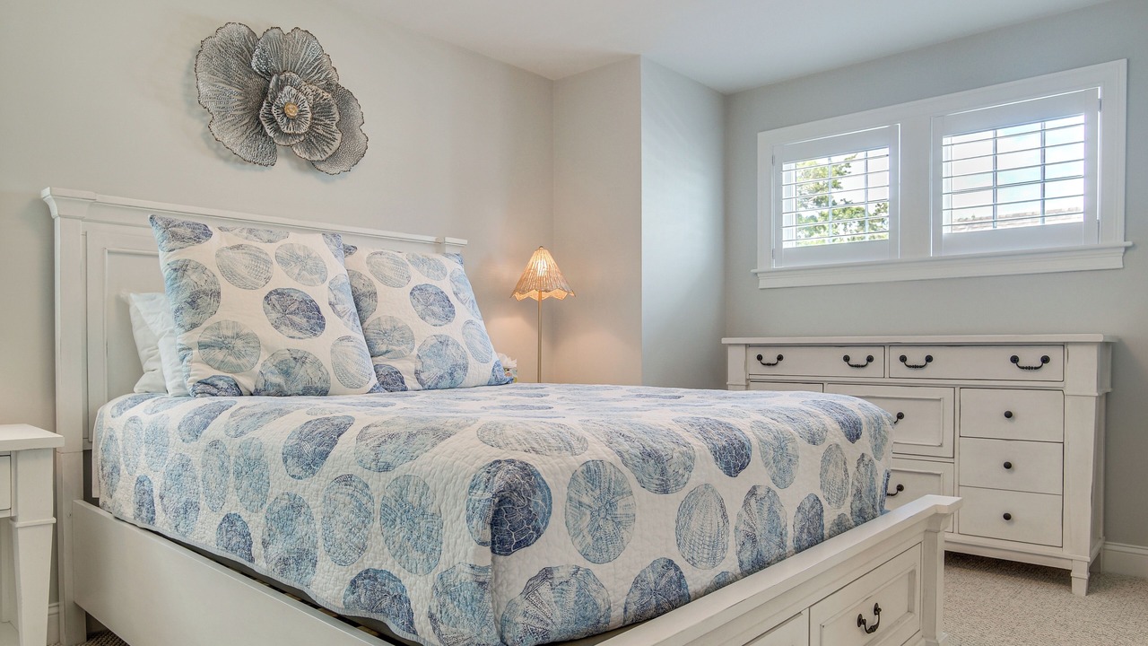Photo of Bedroom in New Seabury