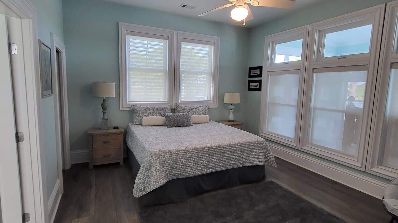 Photo of Bedroom in Carrabelle