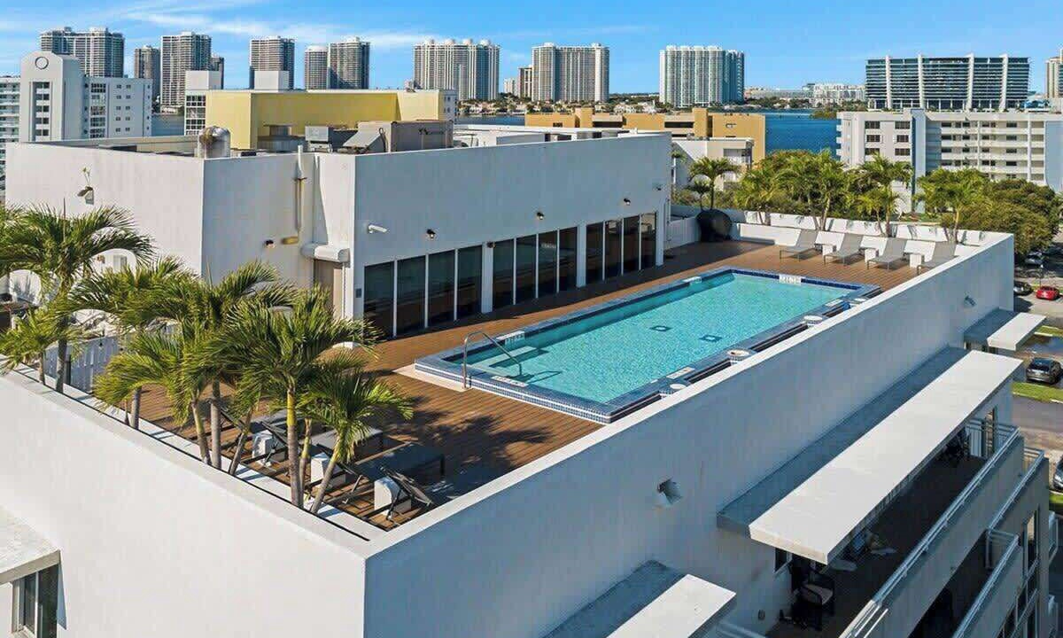 Photo of Outdoor in Sunny Isles Beach