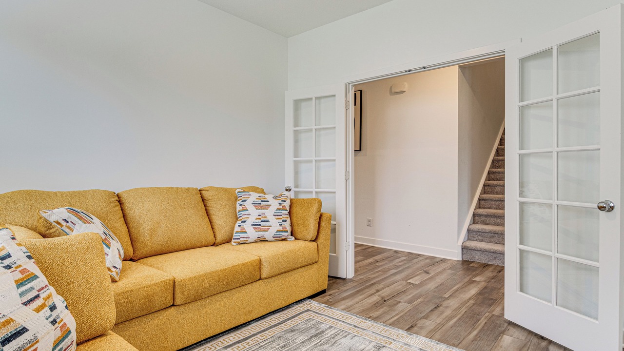 Photo of Livingroom in Avon