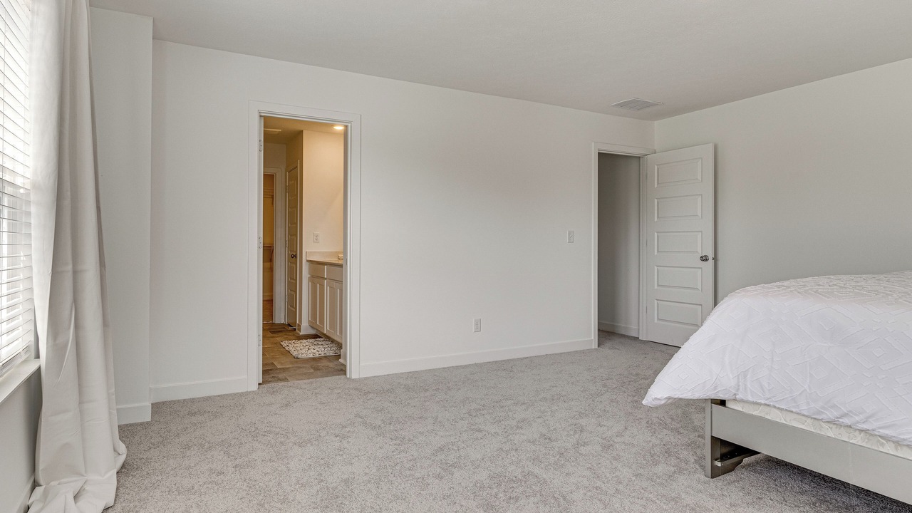 Photo of Bedroom in Avon