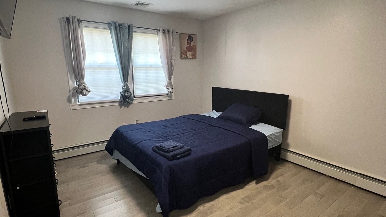 Photo of Bedroom in East Massapequa