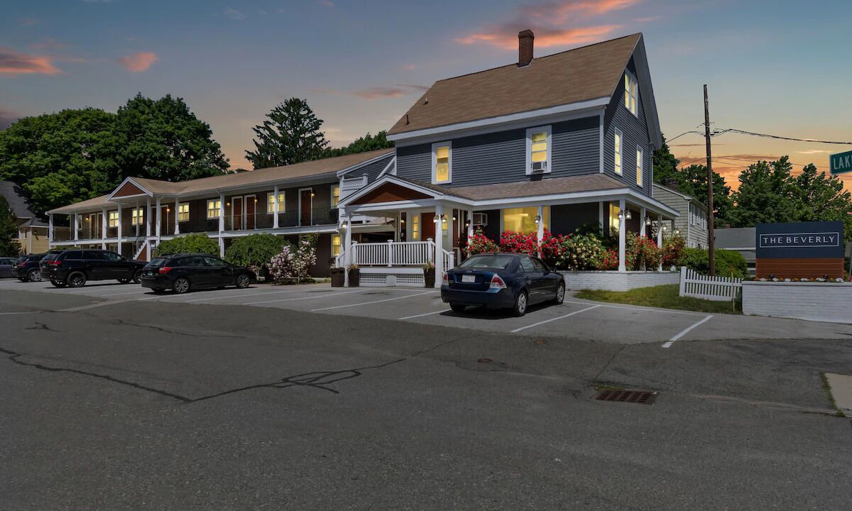 Photo of Outdoor in Beverly