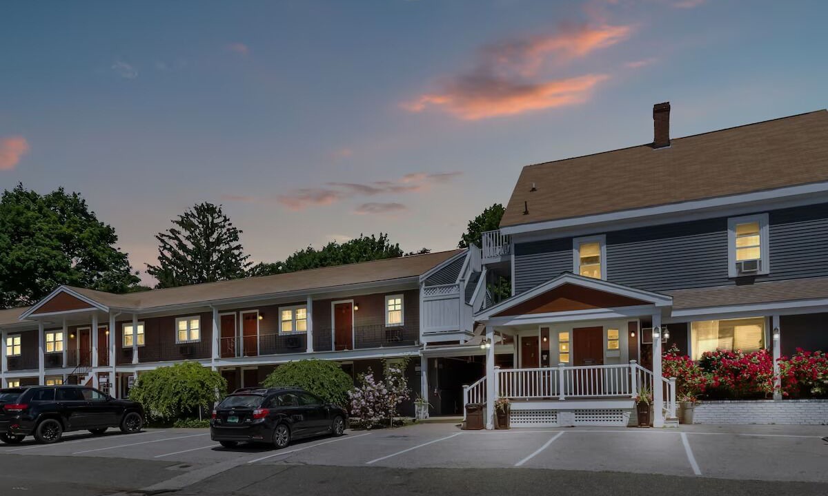 Photo of Outdoor in Beverly