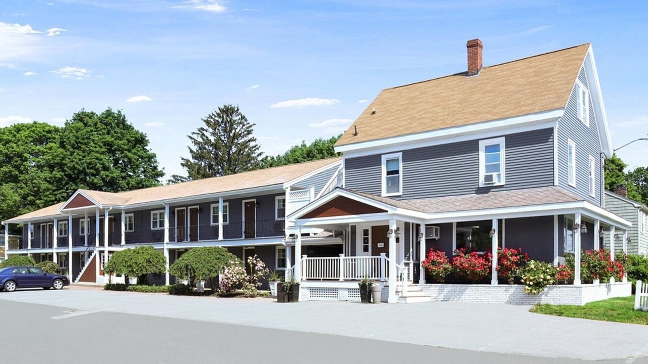 Photo of Outdoor in Beverly