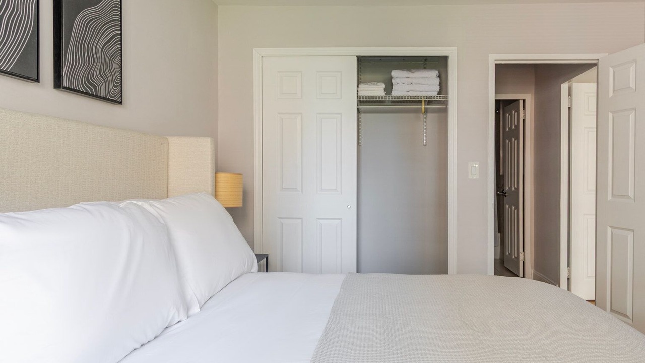 Photo of Bedroom in Manhattan Valley