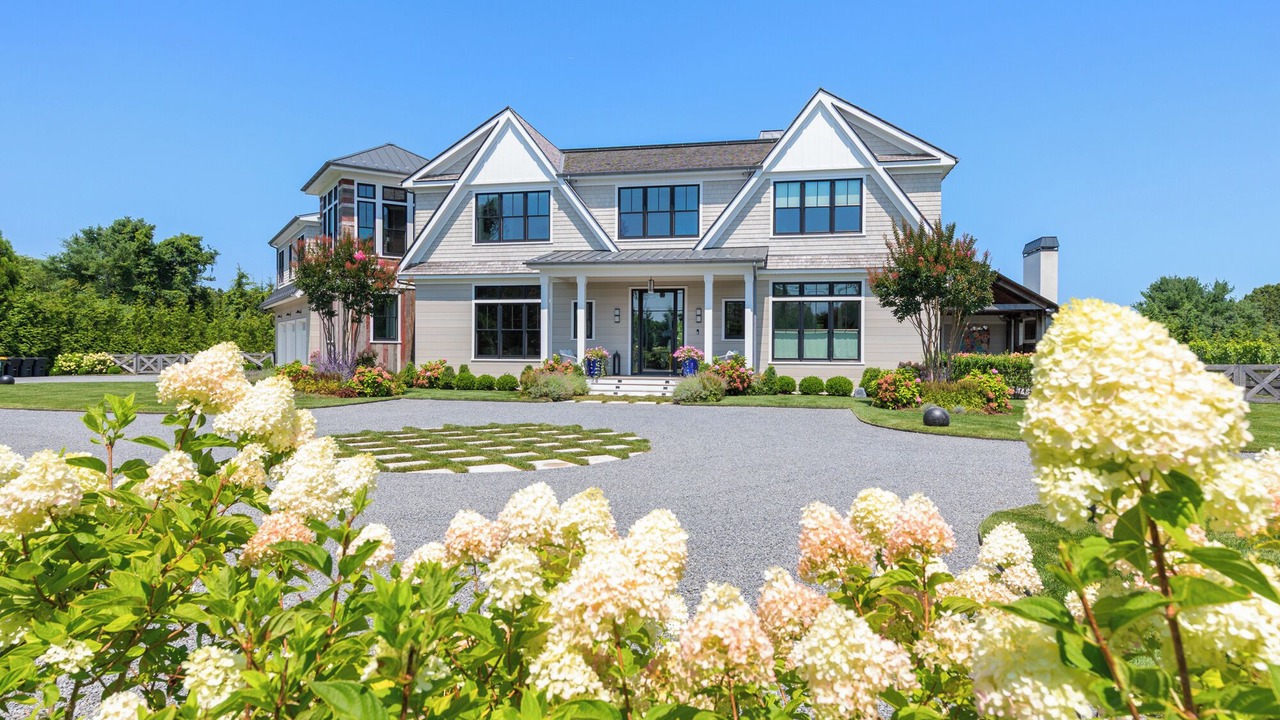 Photo of Outdoor in Water Mill