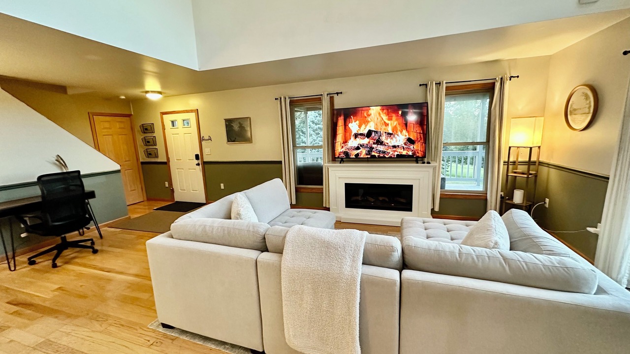 Photo of Livingroom in Newfield