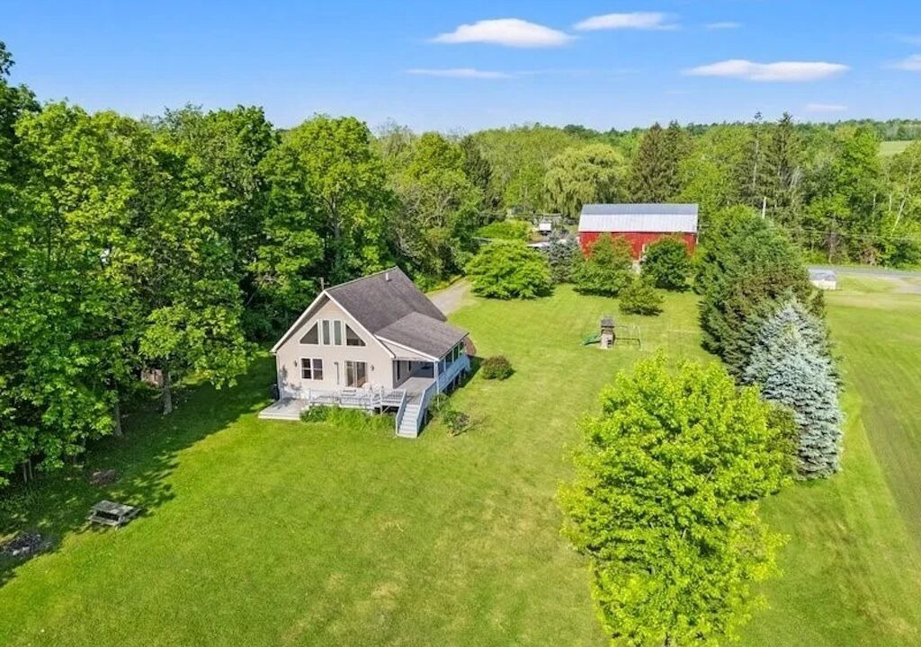 Photo of Outdoor in Newfield
