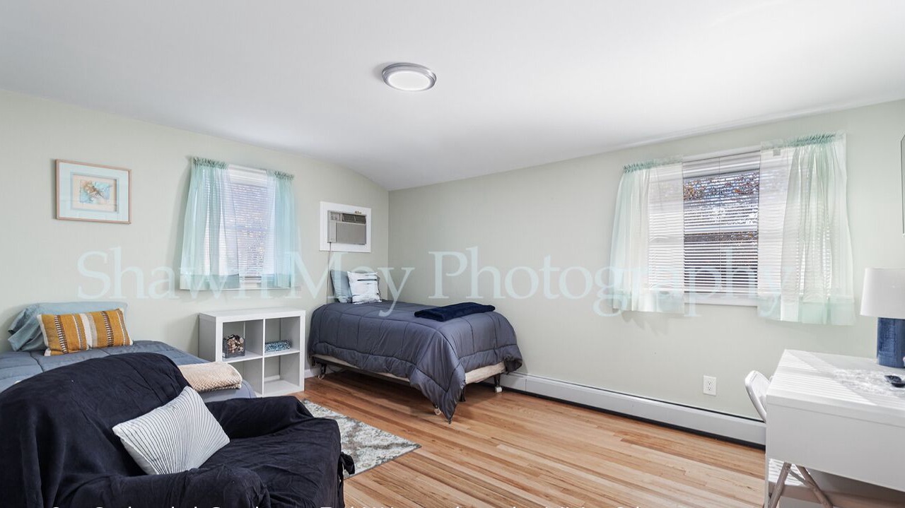 Photo of Bedroom in Wheatley Heights