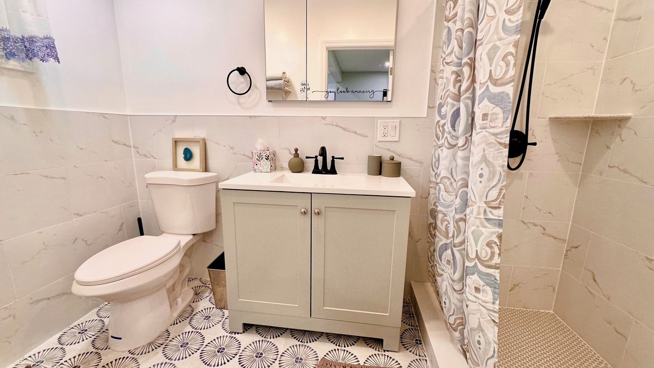 Photo of Bathroom in Wheatley Heights