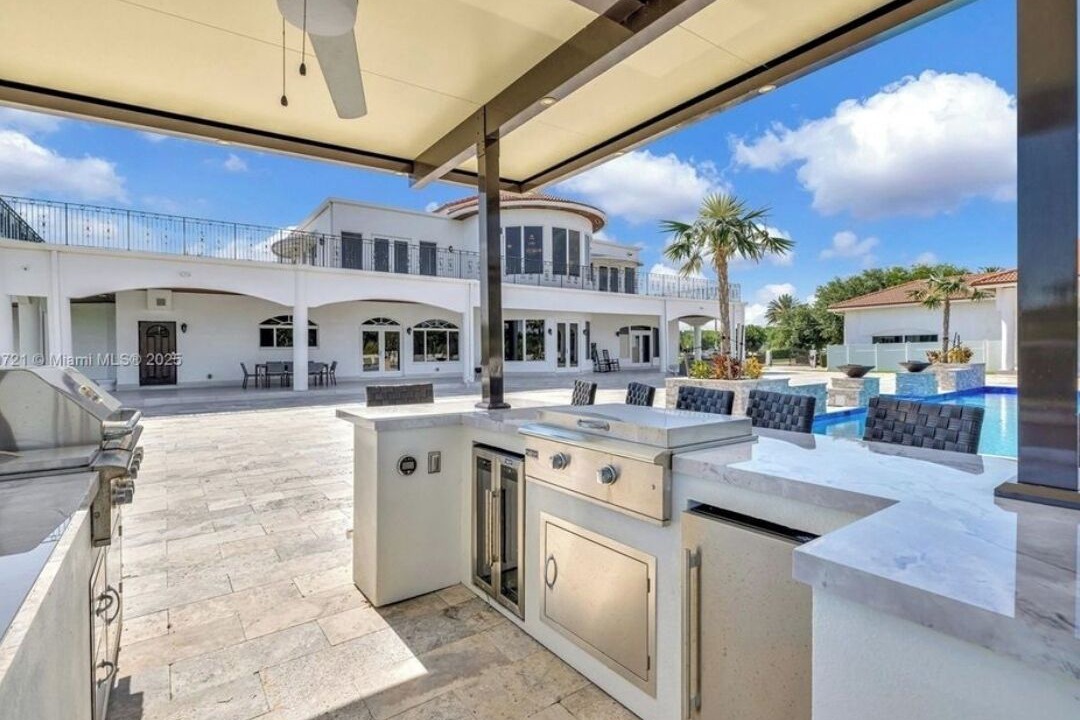Photo of Patio Balcony in Southwest Ranches