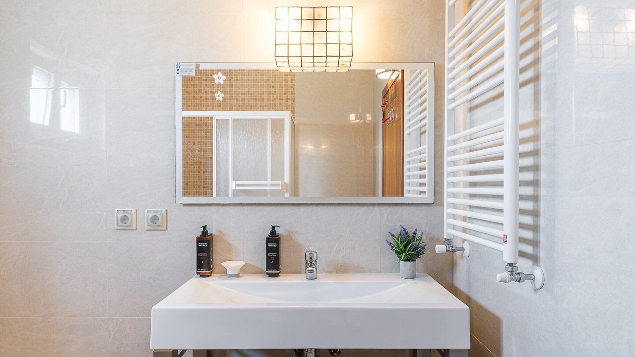 Photo of Bathroom in Oliveira do Bairro
