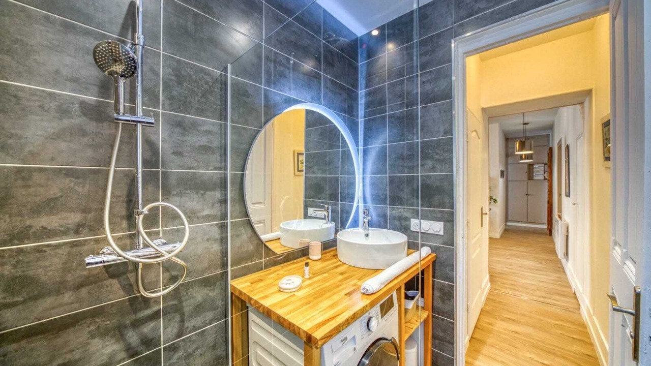 Photo of Bathroom in Quartier Chorier-Berriat
