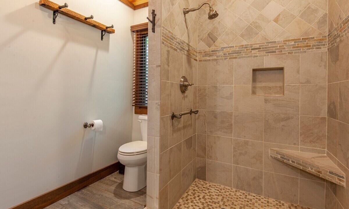 Photo of Bathroom in Treeloft