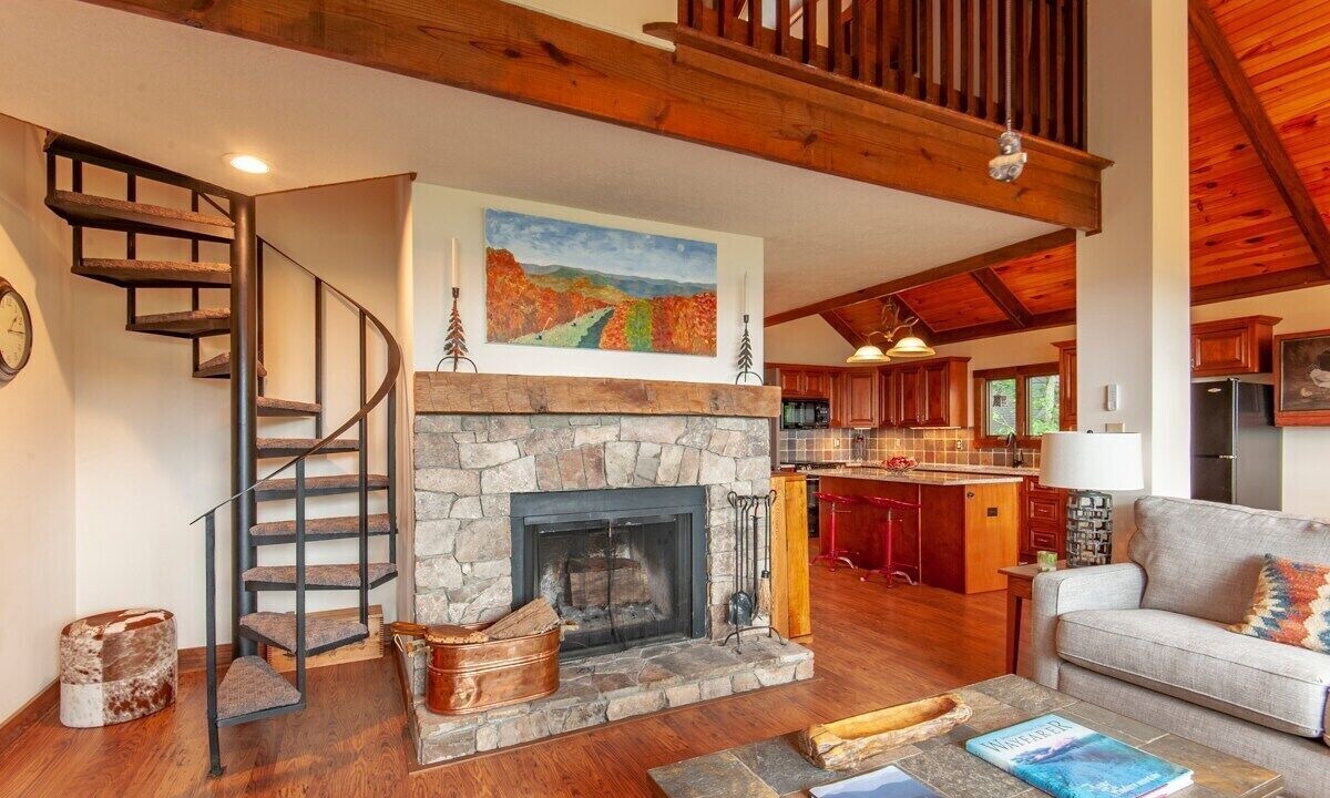 Photo of Livingroom in Treeloft