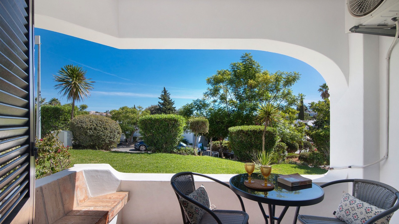 Photo of Outdoor in Alpouvar