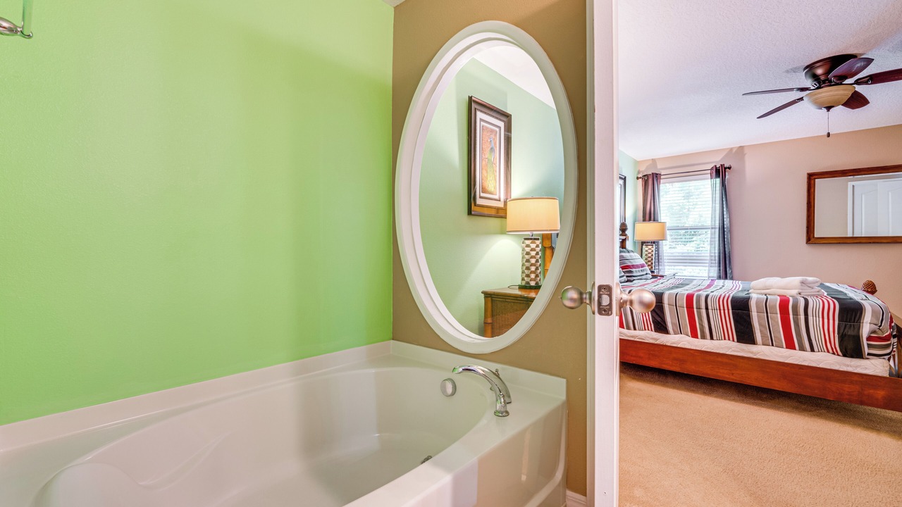 Photo of Bathroom in Cypress Pointe
