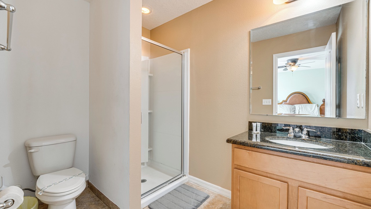 Photo of Bathroom in Cypress Pointe