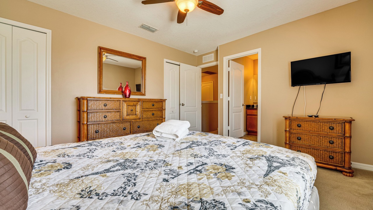 Photo of Bedroom in Cypress Pointe