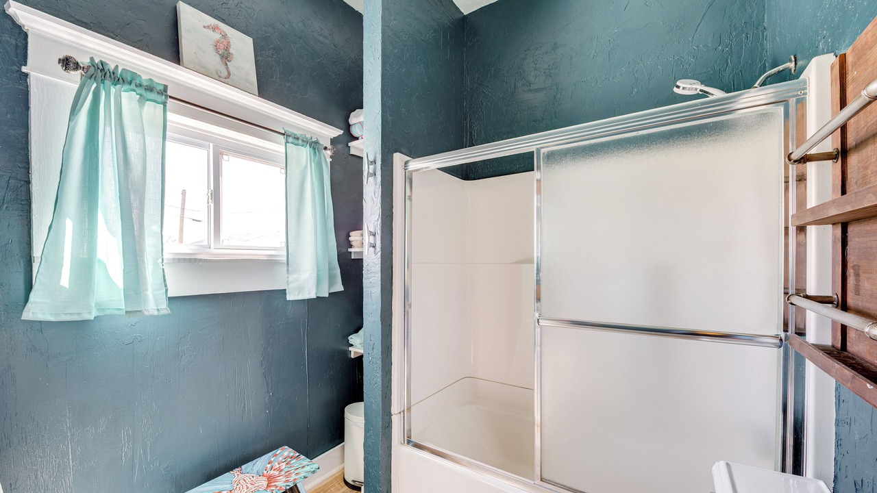 Photo of Bathroom in Crawfordville