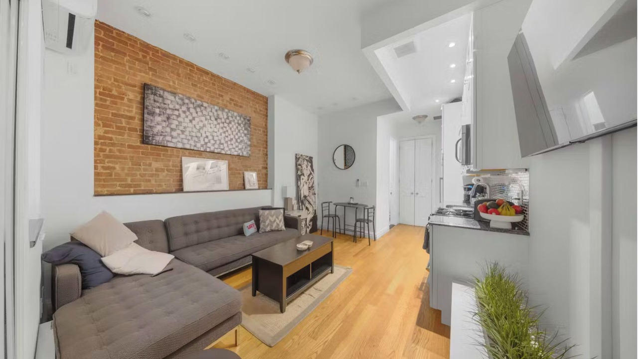 Photo of Livingroom in Hell's Kitchen