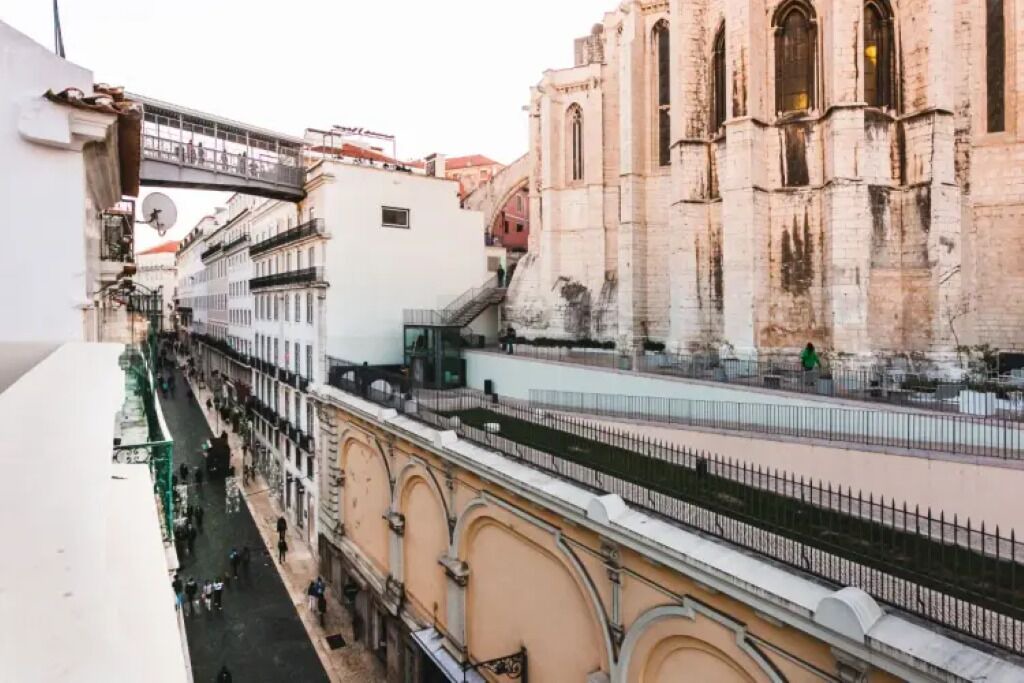 Photo of Outdoor in Baixa