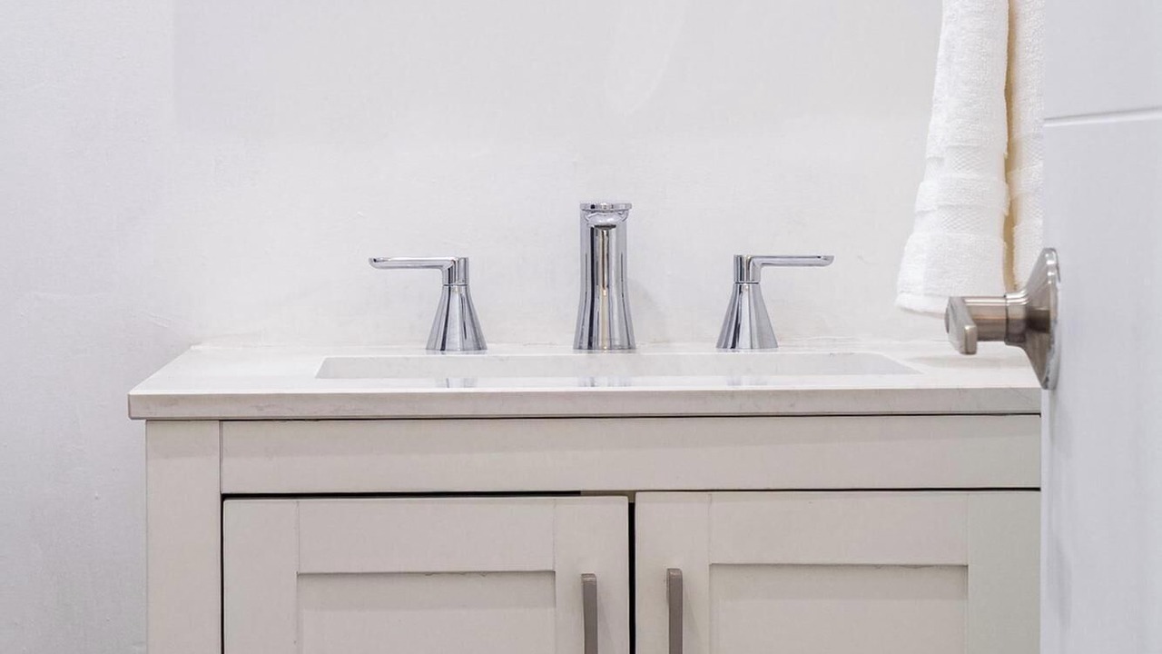 Photo of Bathroom in The Roads